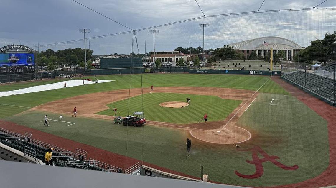 Live Updates from Tuscaloosa Regional, 1-Seed Alabama vs. 4-Seed Alabama State