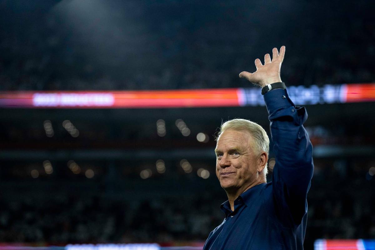  Sep 25, 2023; Cincinnati, Ohio, USA; Boomer Esiason, former Cincinnati Bengals quarterback, waives before being announced at halftime as a Bengals Ring of Champions inductee at halftime of the NFL game between the Cincinnati Bengals and Los Angeles Rams at Paycor Stadium. Mandatory Credit: Albert Cesare-USA TODAY Sports 