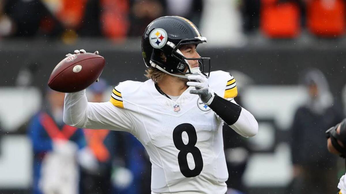  Nov 26, 2023; Cincinnati, Ohio, USA; Pittsburgh Steelers quarterback Kenny Pickett (8) drops back to pass during the first quarter against the Cincinnati Bengals at Paycor Stadium. Mandatory Credit: Joseph Maiorana-Imagn Images | Joseph Maiorana-Imagn Images 