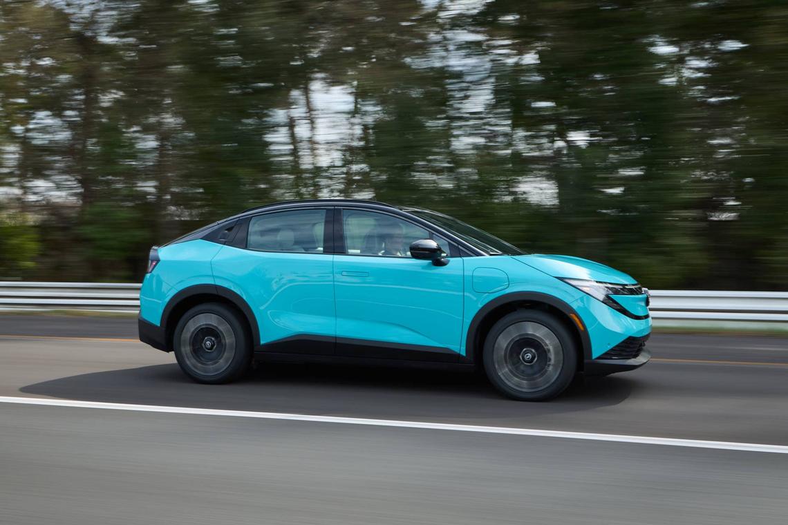  2026 Nissan Leaf Nissan