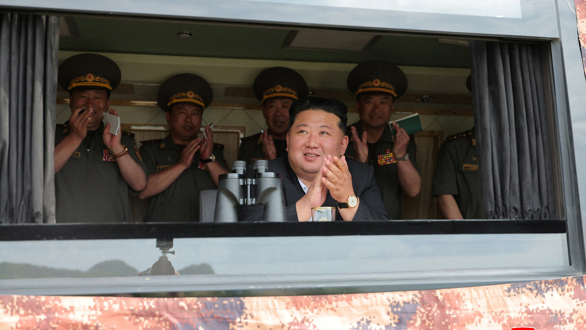 FILE PHOTO: North Korean leader Kim Jong Un oversees the test of key weapons in North Korea on June 25, 2026.  KCNA via REUTERS/File Photo