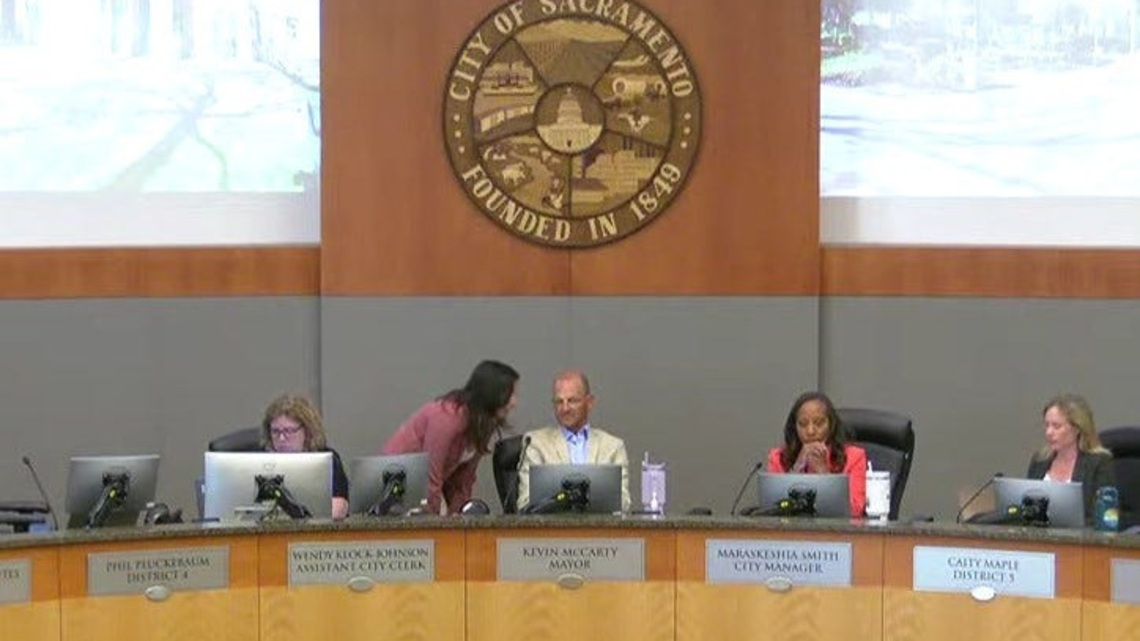 Sacramento city leaders caught on hot mic discussing meeting bans 