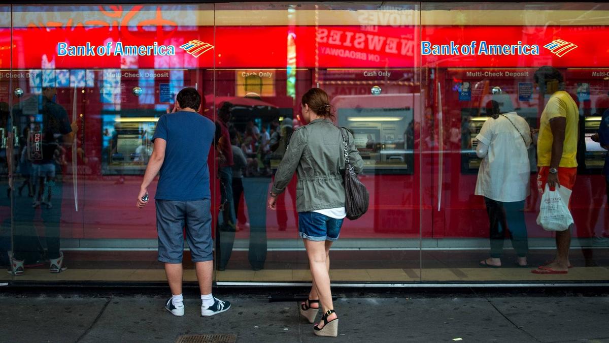  Bank of America settlement covers customers who were charged duplicate ATM fees at 7-Eleven between 2018 and 2021, with automatic and filed claims required. 