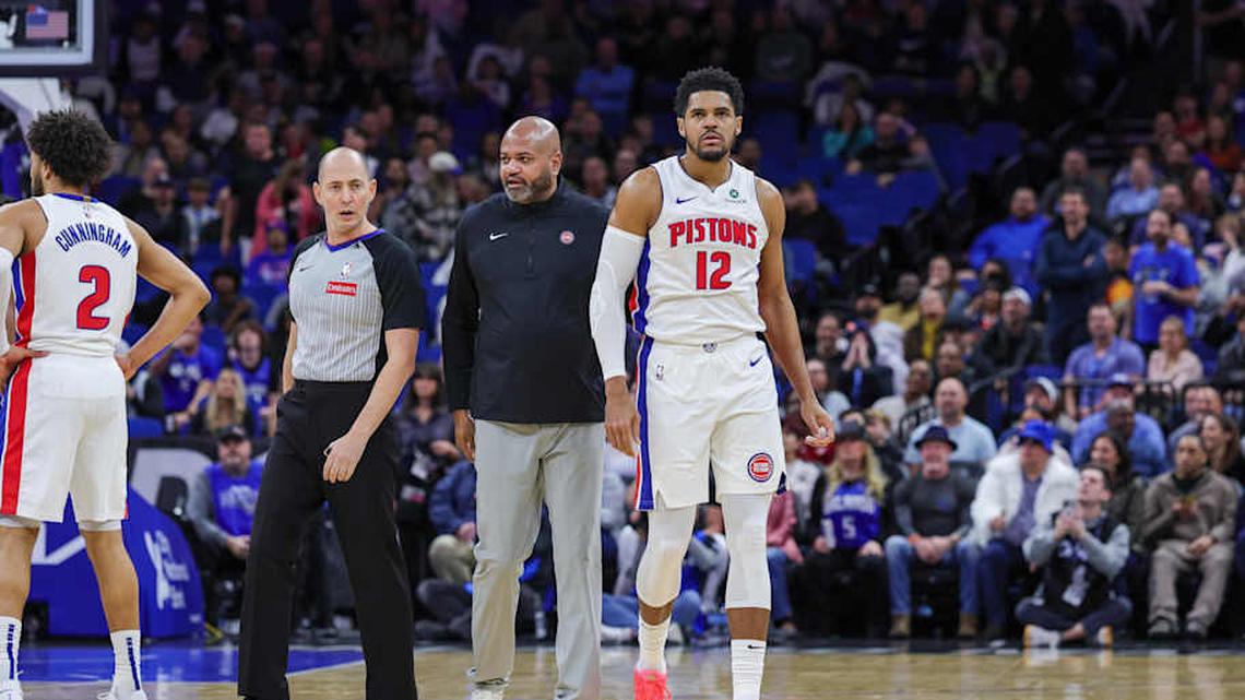  Tobias Harris discussed J.B. Bickerstaff's halftime speech that lit a fire under the Pistons before their impressive third-quarter run. | Mike Watters-Imagn Images 