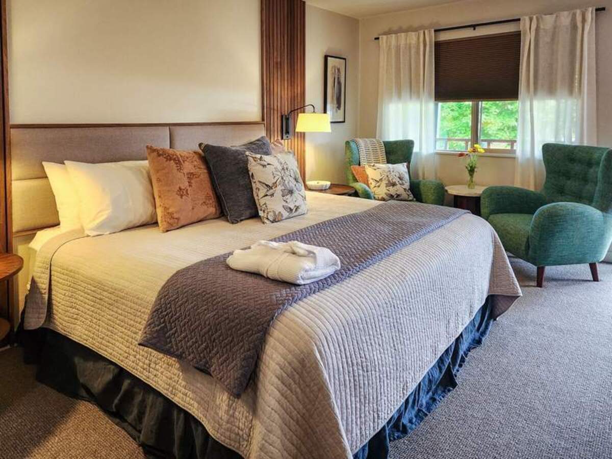  Discovery Inn, San Juan Island. Photo credit: June Russell-Chamberlin 