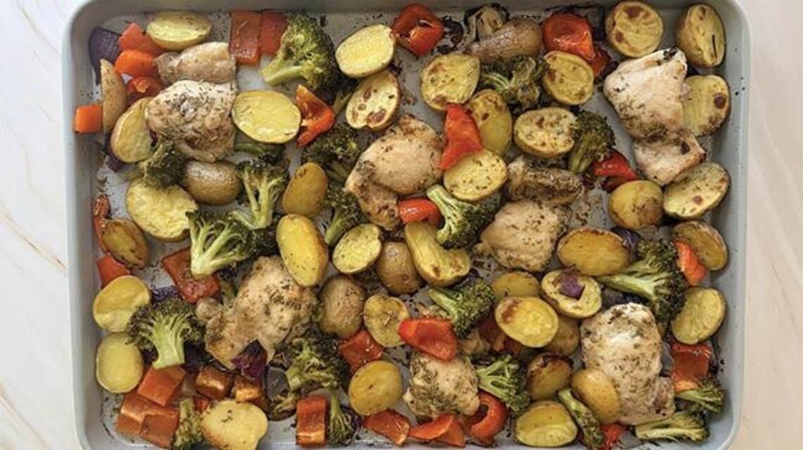 
        School Night Meals That Help Busy Families Share Time Together
       