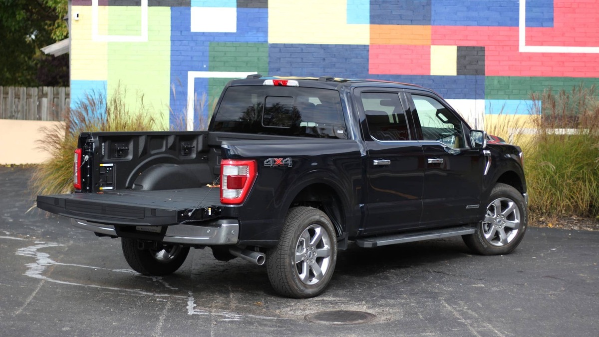  021 Ford F-150 PowerBoost Zac Palmer