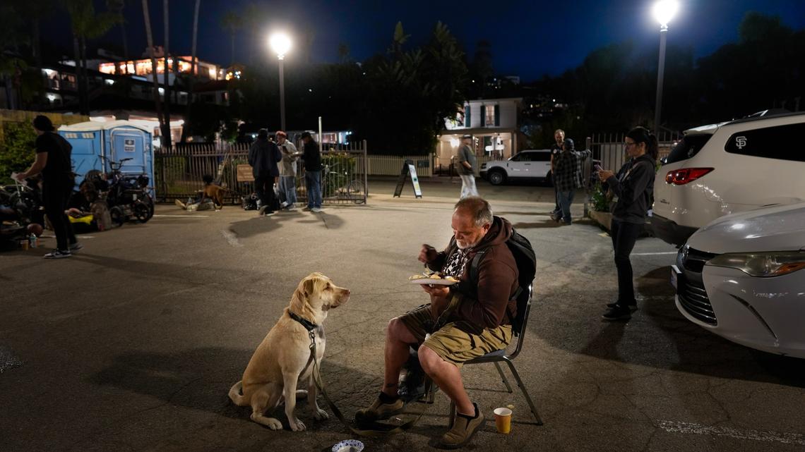 Steve Lopez: Frustrated by chronic homelessness and severe illness, they found an answer hiding in plain sight 