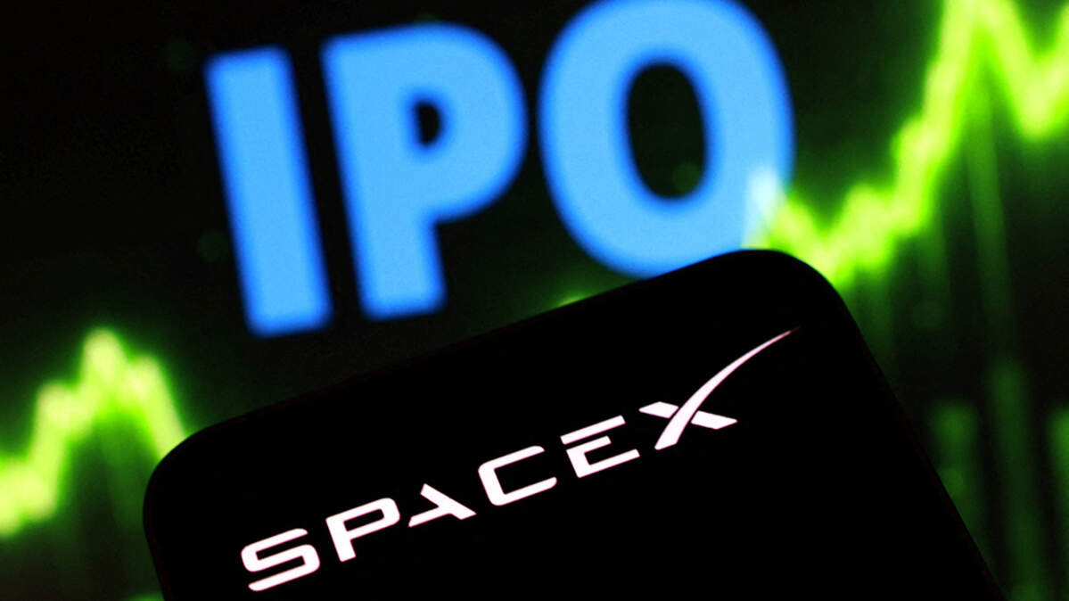 Elon Musk’s SpaceX is aiming to raise $75 billion, the most ever for an IPO, in a deal that would value it at $1.75 trillion. Pricing is expected on Thursday, with trading to begin on the Nasdaq the next day.