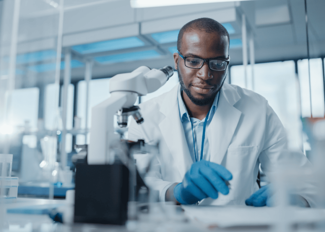  Gorodenkoff // Shutterstock 