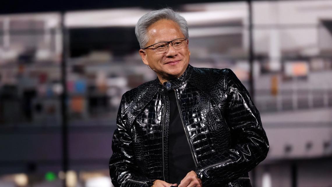 Veteran analyst reveals 2 ‘must-own' AI stocks 