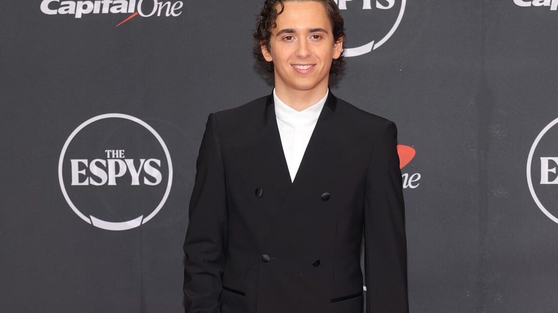 Marcello Hernandez coming home for two shows — in Spanish and English