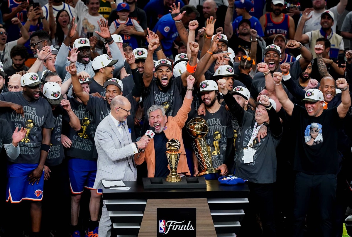  Jun 13, 2026; San Antonio, Texas, USA; The New York Knicks and owner James Dolan celebrate after defeating the San Antonio Spurs in game five of the 2026 NBA Finals to win the 2026 NBA Championship at Frost Bank Center. Mandatory Credit: Dustin Safranek-Imagn Images 