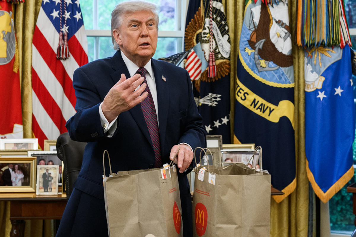  A picture of President Donald Trump with McDonald’s in the Oval Office. 