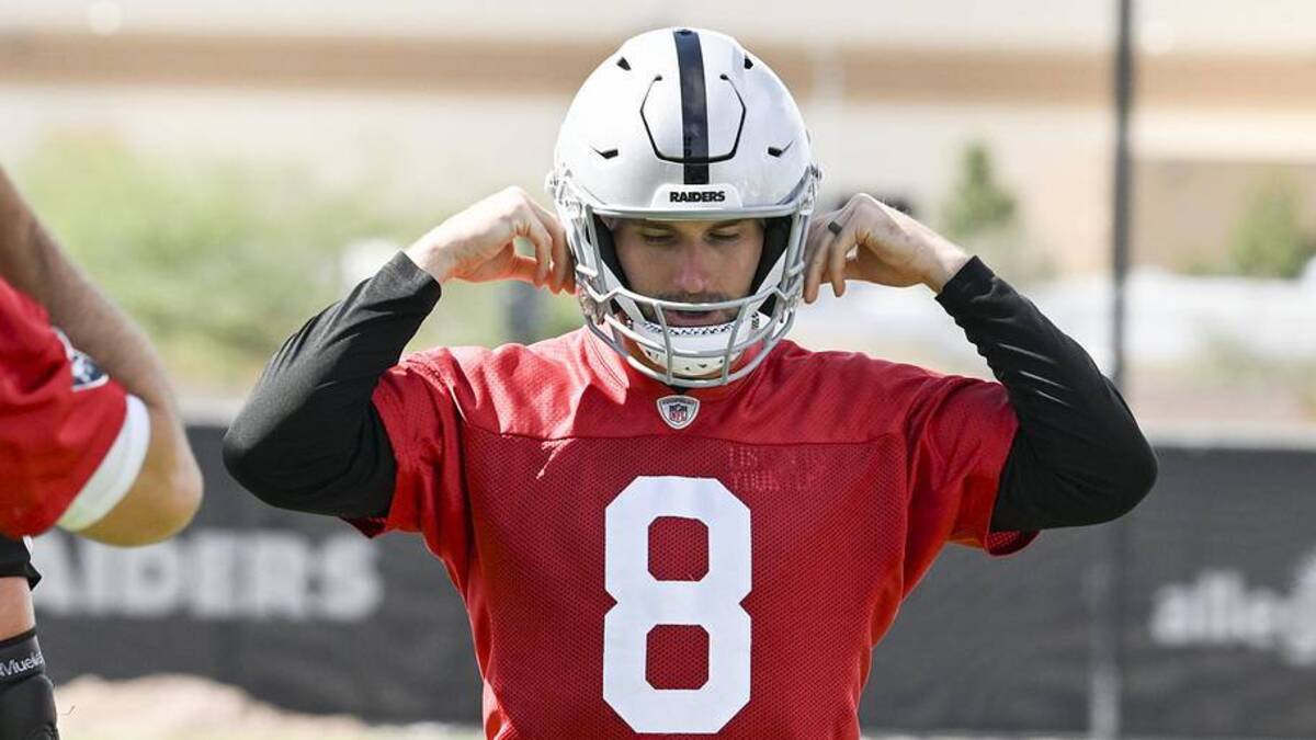  Jun 3, 2026; Henderson, NV, USA; Las Vegas Raiders quarterback Kirk Cousins (8) warms up during organized team activities at Intermountain Health Performance Center. Mandatory Credit: Candice Ward-Imagn Images | Candice Ward-Imagn Images 