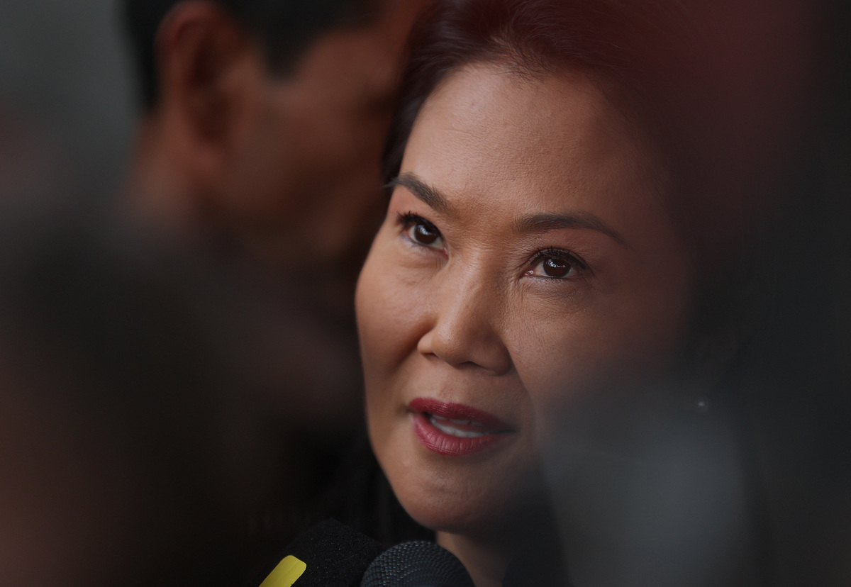 Peru's conservative presidential candidate Keiko Fujimori addresses the media, as vote counting continues in a tight presidential race between Fujimori and leftist candidate Roberto Sanchez, in Lima, Peru June 11, 2026. REUTERS/Alessandro Cinque