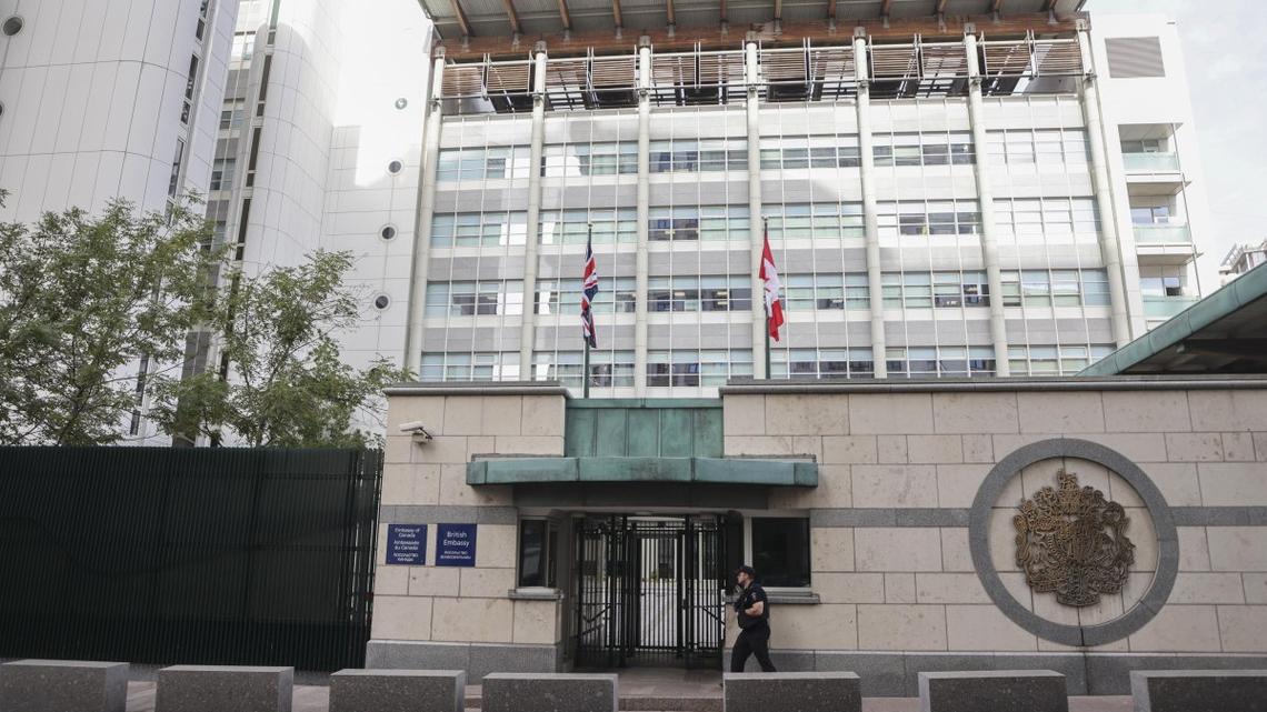 Russia expels British diplomat and accuses him of spying