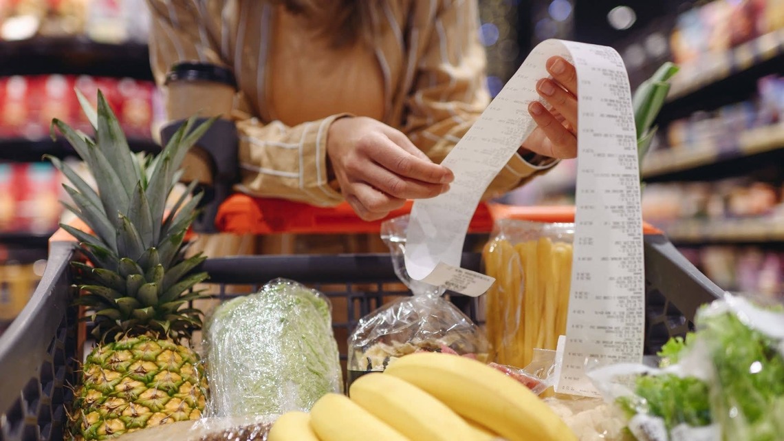 Grocery Cart Price Check: How Publix, Walmart, and Aldi compare