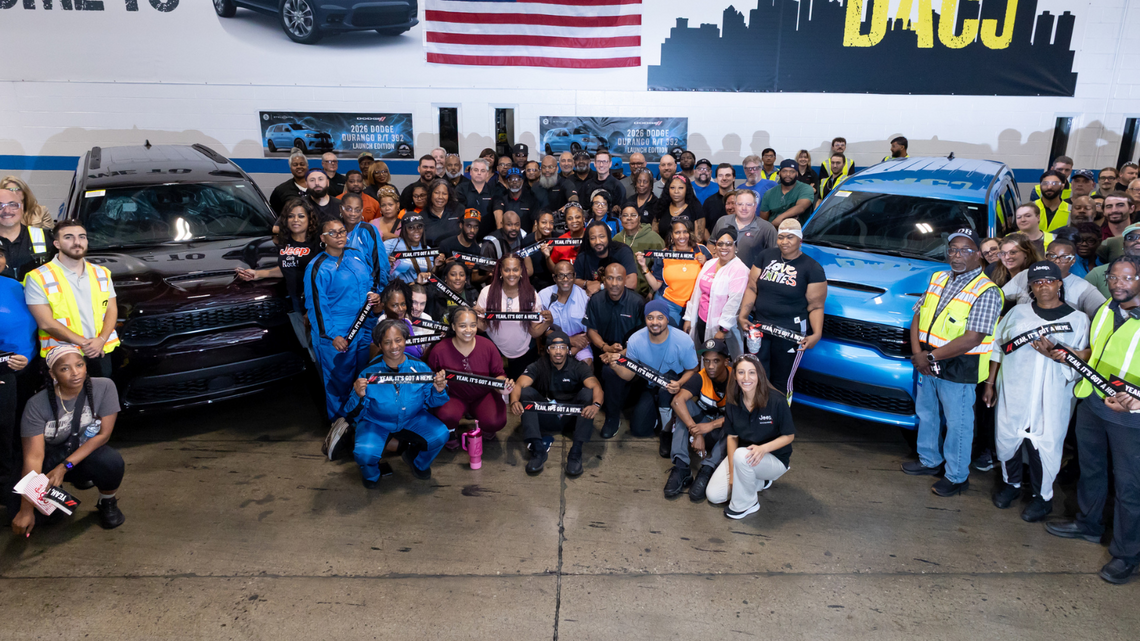 Dodge's $50K Hemi Durango Sold Out In Just Six Hours 