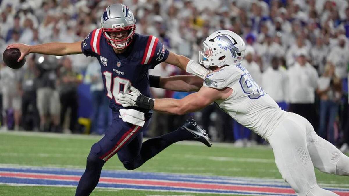 Joey Bosa is entering his 11th NFL season, but remains a free agent | Tina MacIntyre-Yee/Democrat and Chronicle / USA TODAY NETWORK via Imagn Images 