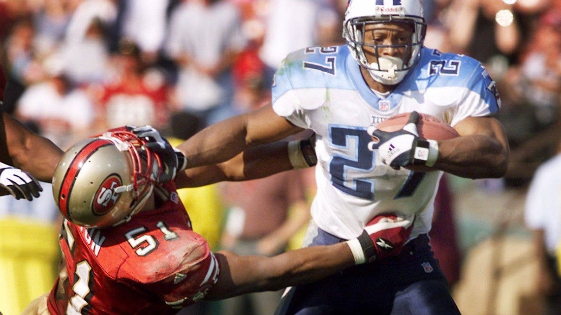 5 Best Running Backs in Tennessee Titans History 