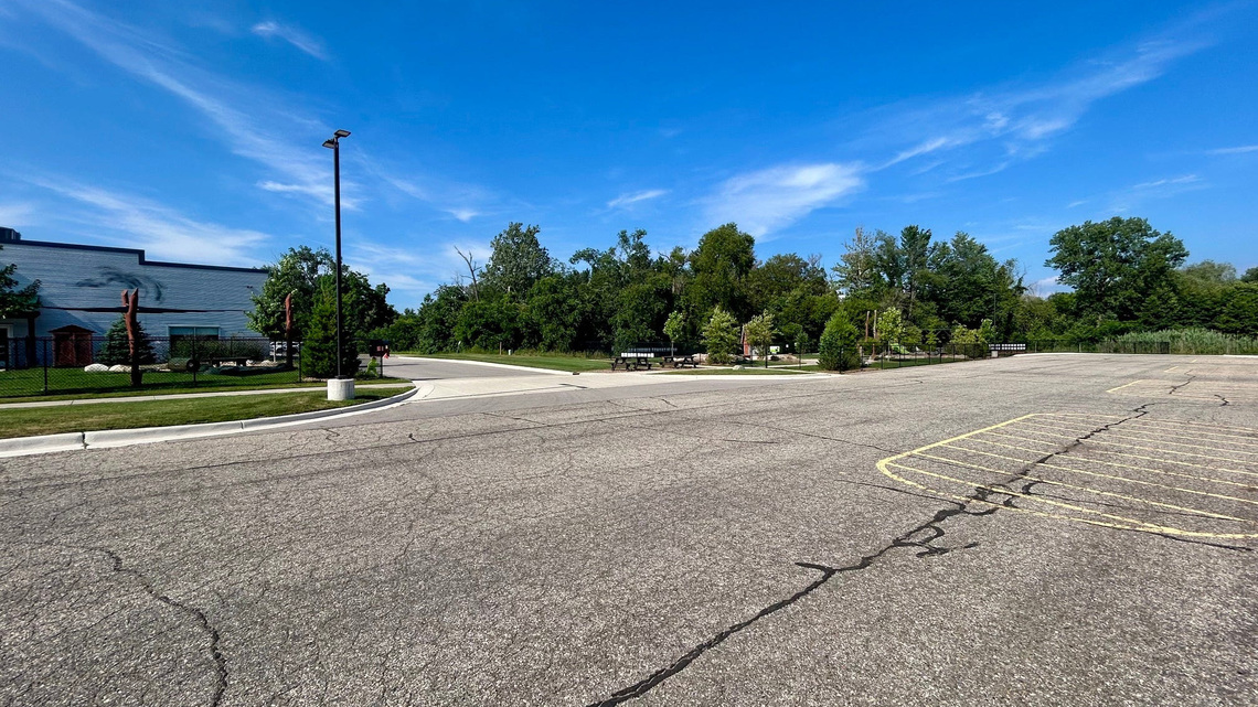 96-unit complex earns initial approval behind Holland Town Center