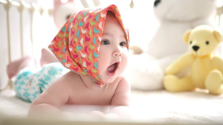 Scientists discover babies understand verbs months before they talk