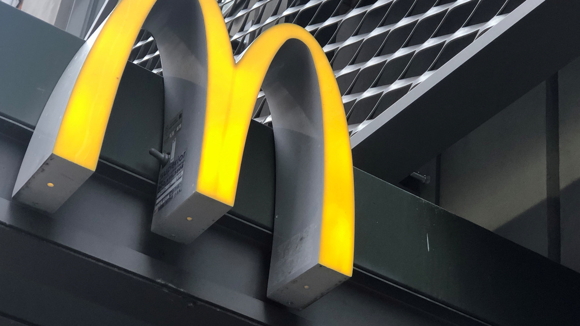 McDonald's must face lawsuit over McRib, US judge rules 