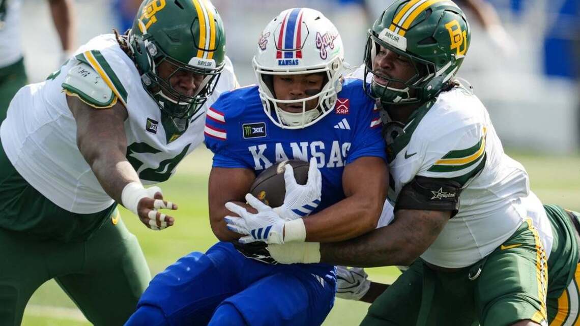 Isaiah Marshall helps Kansas halt 14-game slide vs. Baylor 