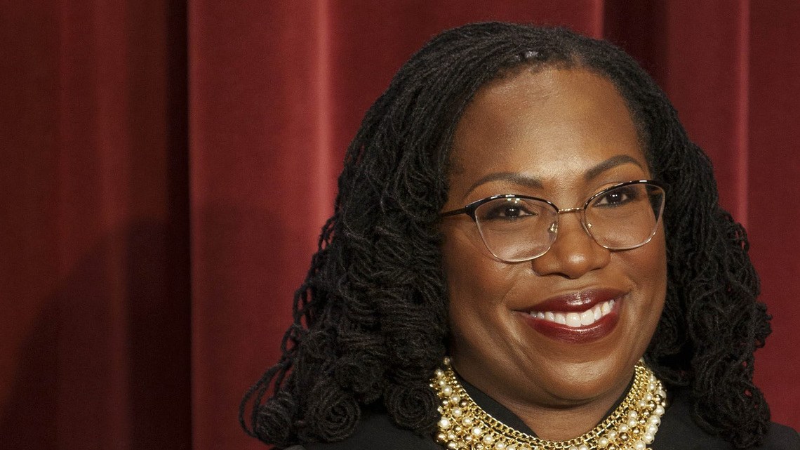 Justice Alito 'amused and puzzled' by false retirement report 