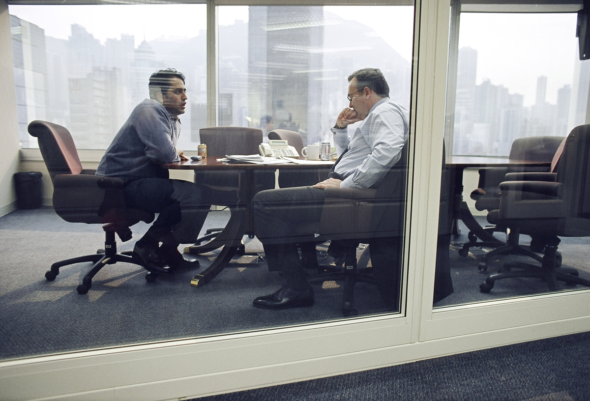  File: Workers in the office of Credit Suisse First Boston (CSFB), a leading stockbroker and investment bank. 