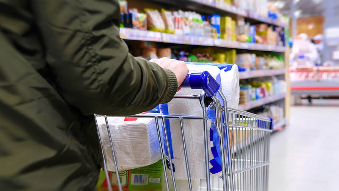 These 5 hacks make groceries cheaper, according to finance experts