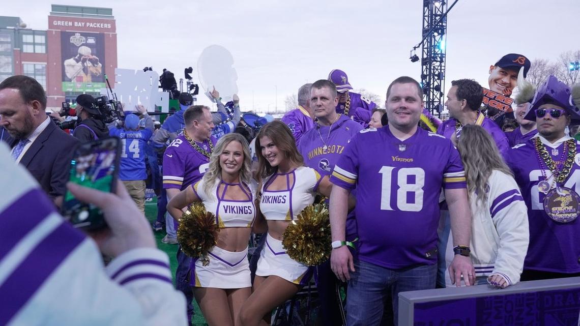 Minneapolis submits bid to host 2028 NFL Draft