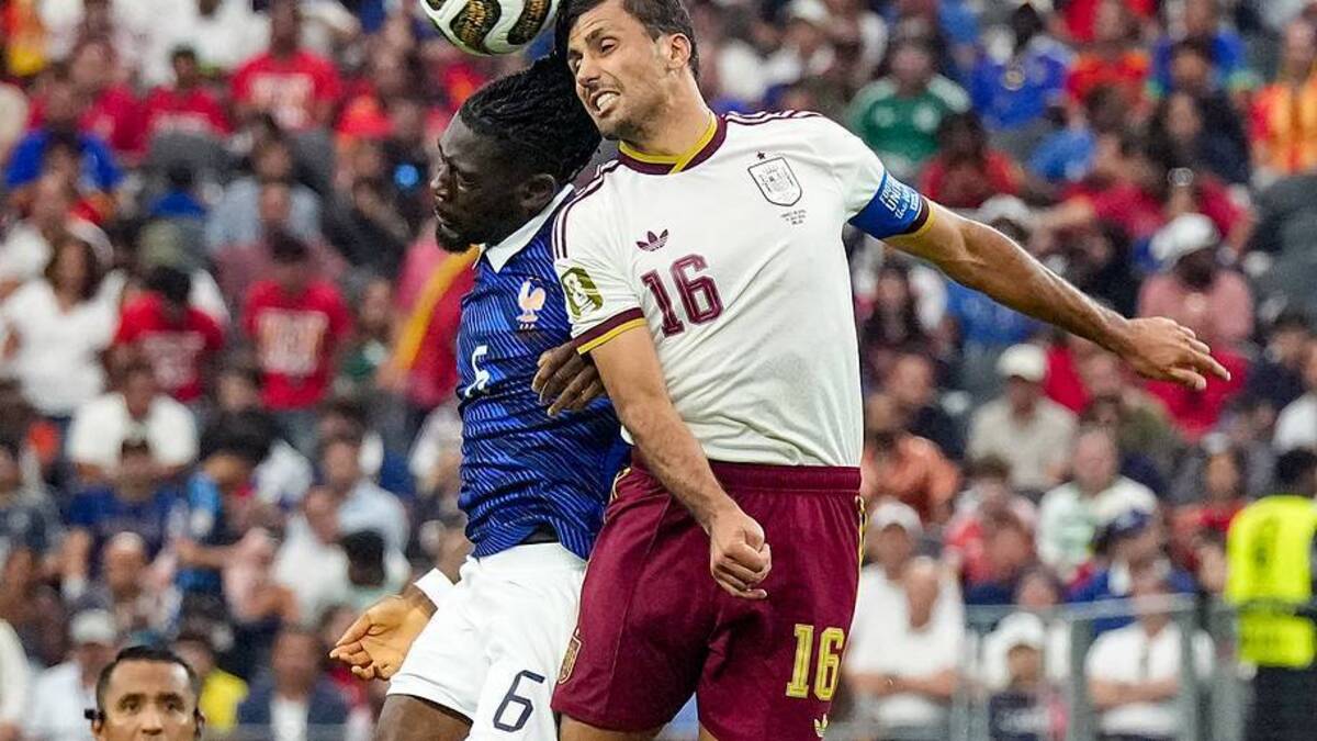  Rodri (right) was phenomenal. | Erick W. Rasco/Sports Illustrated 