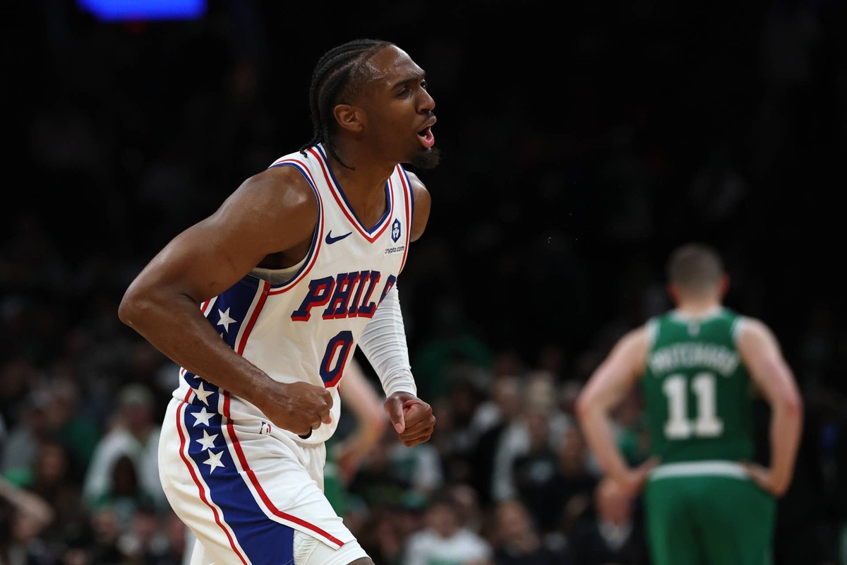  Tyrese Maxey faces increased fantasy valuation pressure after Philadelphia's evolving offensive hierarchy reshapes expected scoring opportunities. Winslow Townson-Imagn Images