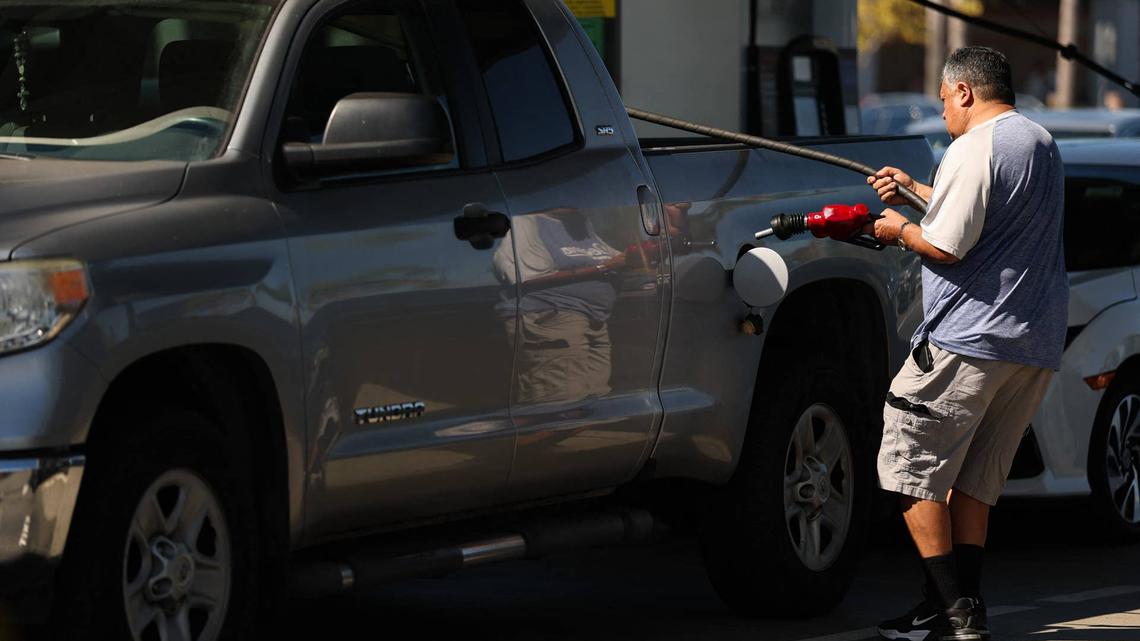 California Drivers Cross State Lines to Save Over $3 Per Gallon on Gas 