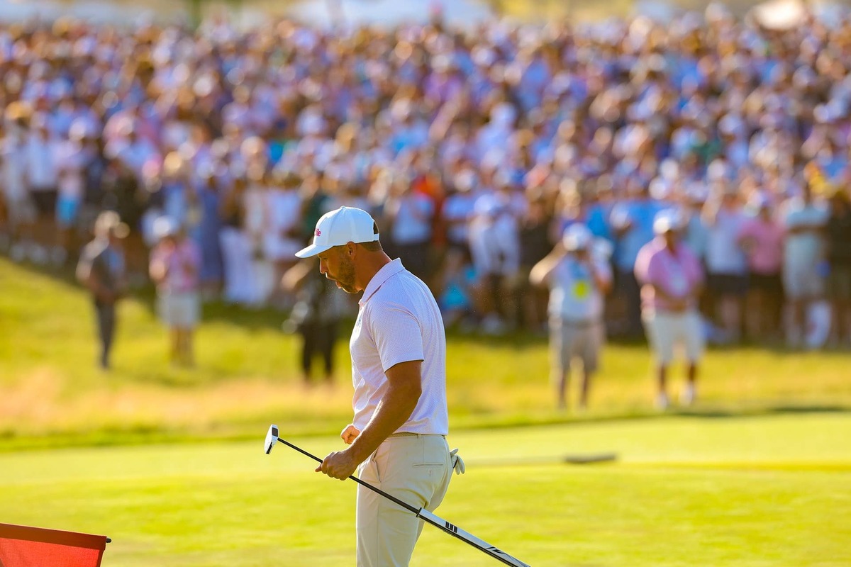  Wyndham Clark reacts after playing the 18th hole during the final round of the 2026 U.S. Open at Shinnecock Hills Golf Club in Southampton, N.Y. on Sunday, June 21, 2026. (Dustin Satloff/USGA)