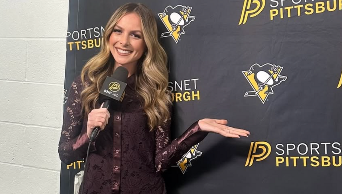  Penguins reporter Hailey Hunter. 