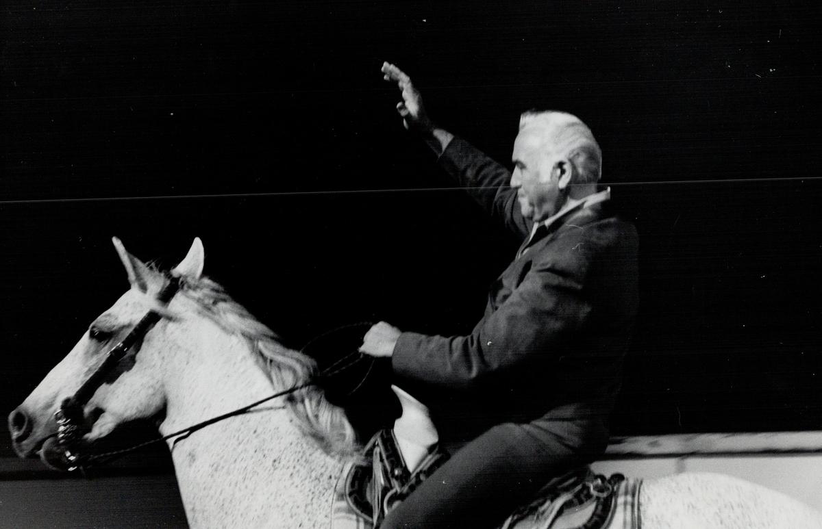 Lorne Greene at a public appearance in 1967Mario Geo/Toronto Star via Getty Images