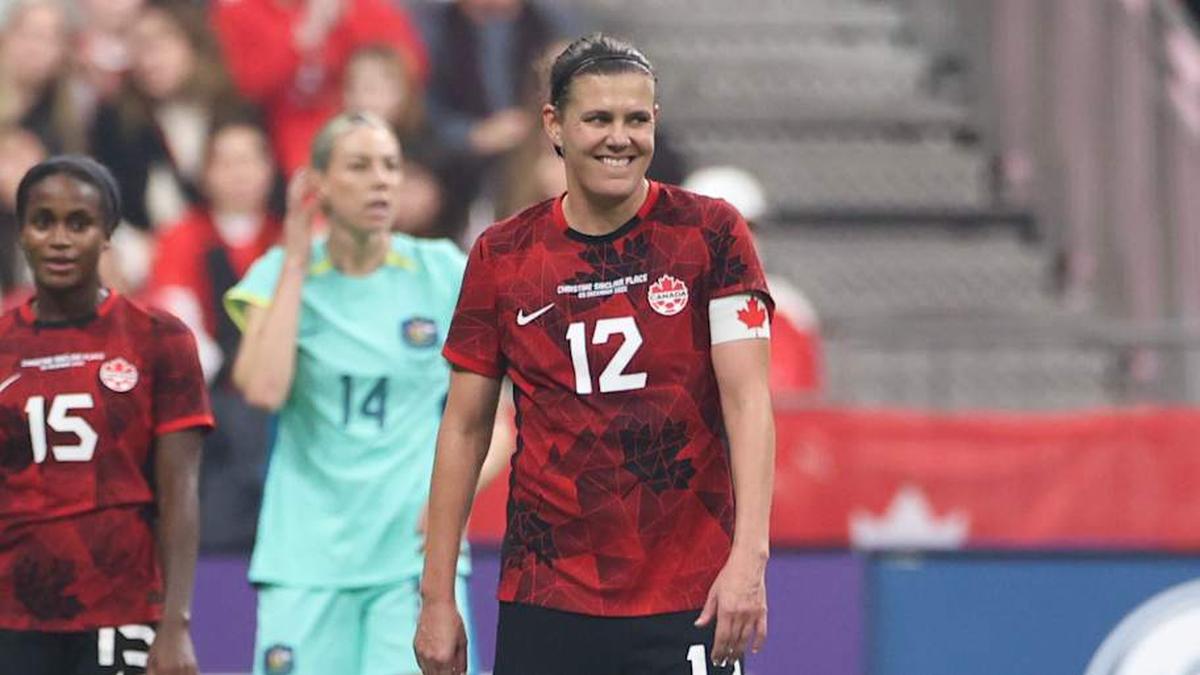  Christine Sinclair wore the shirt in her final game for Canada. | Craig Mitchelldyer/Getty Images/Football Australia 