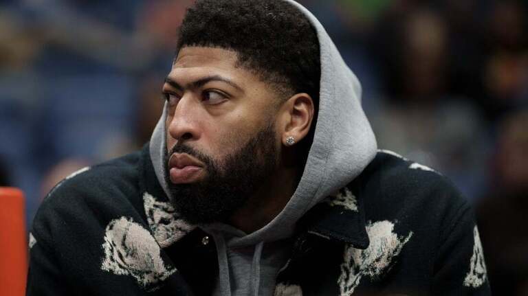 Report: Extension-eligible Anthony Davis, Wizards wait on contract talks 