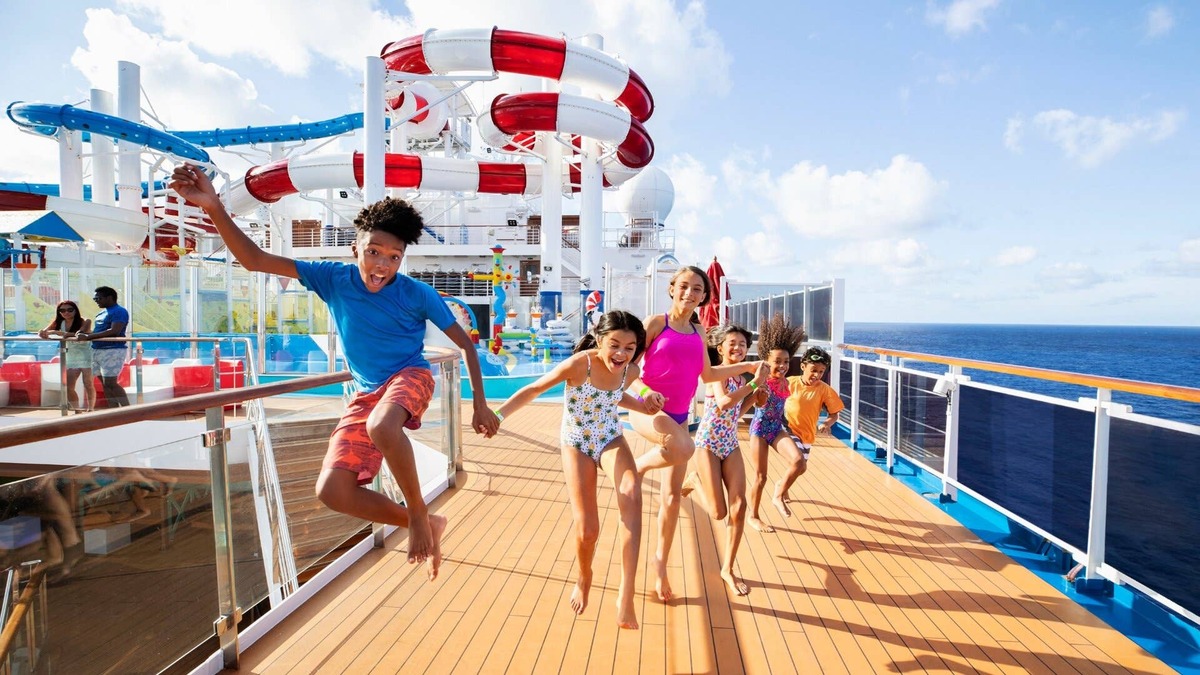 A group of kids play at the WaterWorks aqua park on a Carnival cruise ship. 