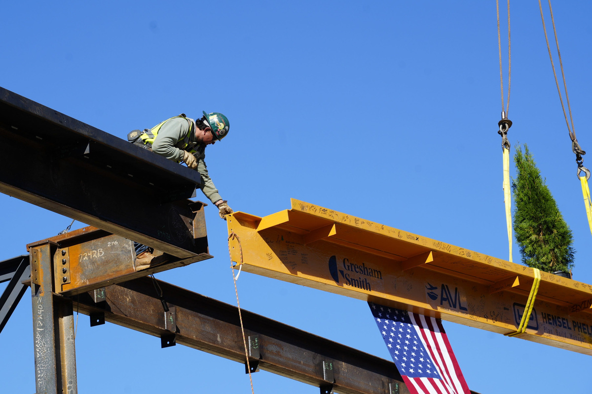 Final steel beam in place at rebuilt Asheville airport terminal ...