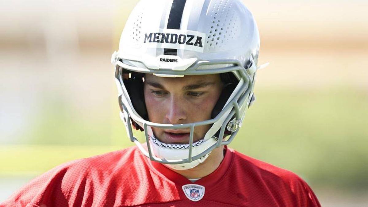  May 2, 2026; Henderson, NV, USA; Las Vegas Raiders quarterback Fernando Mendoza (15) runs through a drill during a Rookie Minicamp at Intermountain Health Performance Center. Mandatory Credit: Candice Ward-Imagn Images | Candice Ward-Imagn Images 