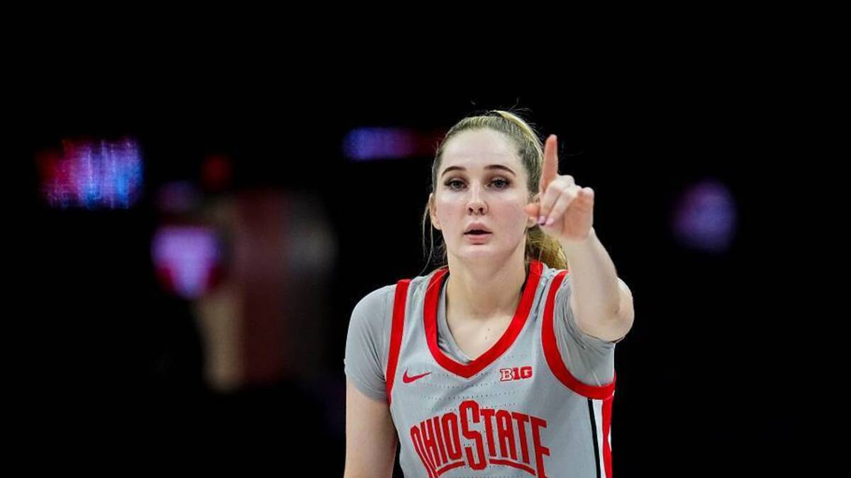 Ohio State's Kylee Kitts Battles South Carolina's Chloe Kitts in Offseason Shooting Competition