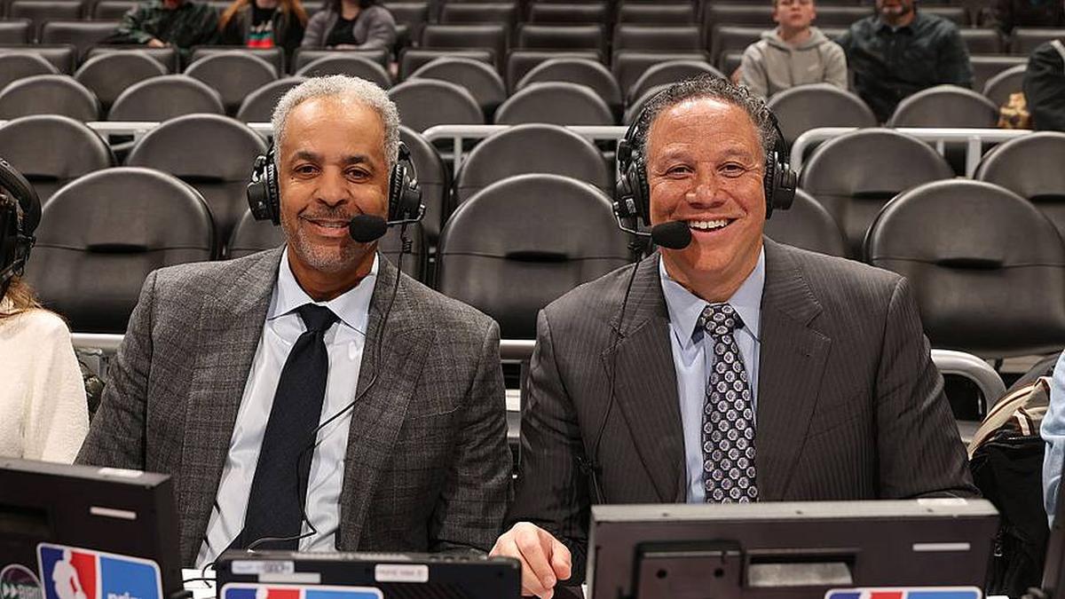  Eric Collins is known for his emphatic calls on Hornets broadcasts alongside Dell Curry | Photo by Kent Smith/NBAE via Getty Images 