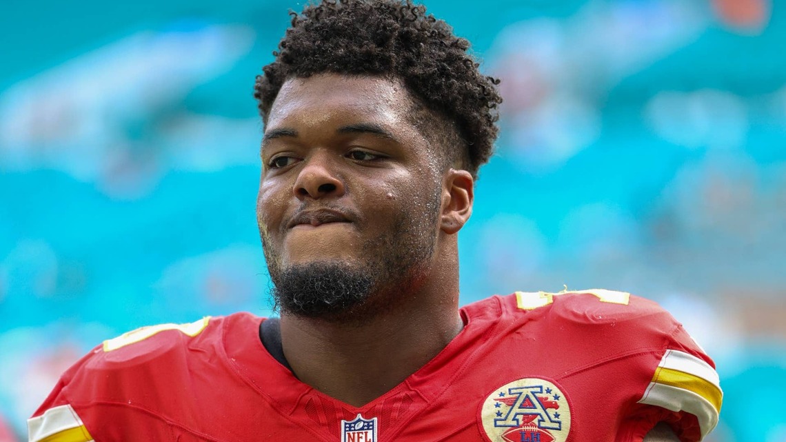 Josh Simmons' Return Sets Up a Bigger Chiefs Tackle Decision