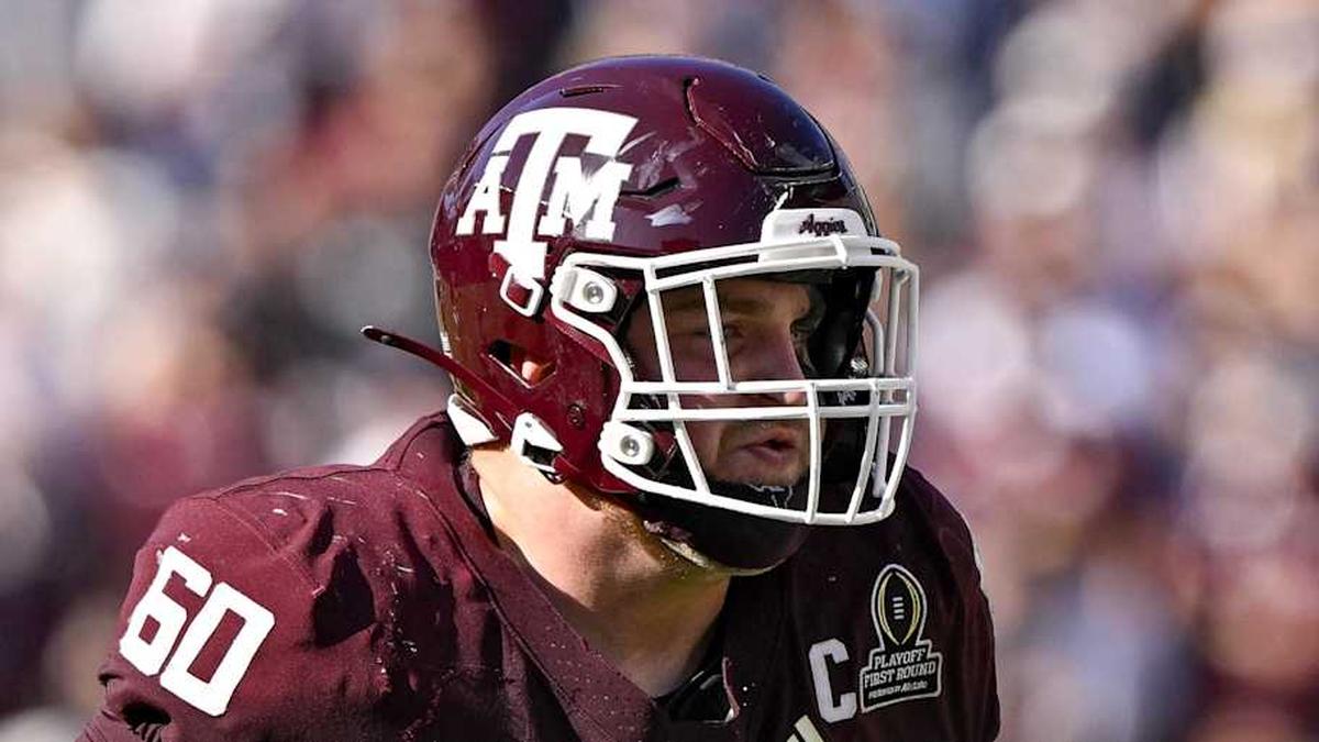  Dec 20, 2025; College Station, TX, USA; Texas A&M Aggies offensive lineman Trey Zuhn III (60) blocks the rush during the game between the Aggies and the Hurricanes at Kyle Field. Mandatory Credit: Jerome Miron-Imagn Images | Jerome Miron-Imagn Images 