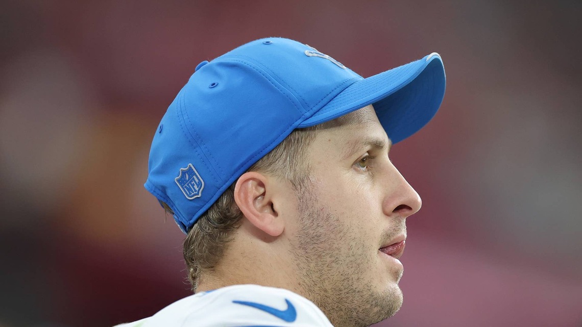 Dan Campbell and Jared Goff Get Emotional Honoring Lions Announcer After Wife's Death 