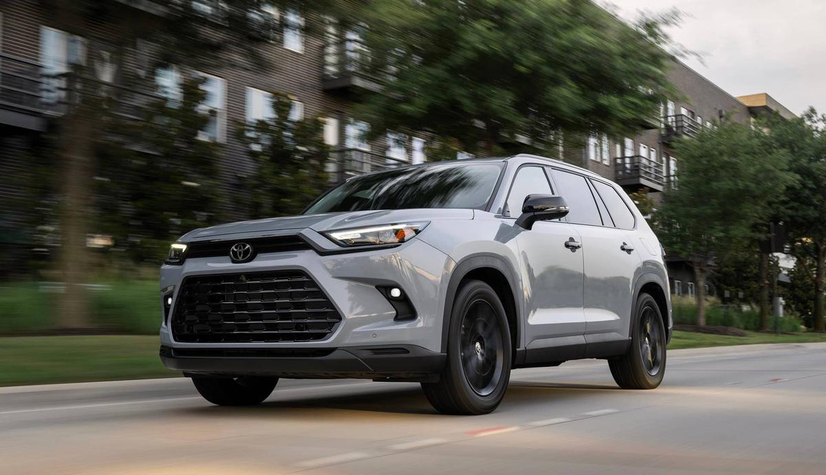  2026 Toyota Grand Highlander Toyota